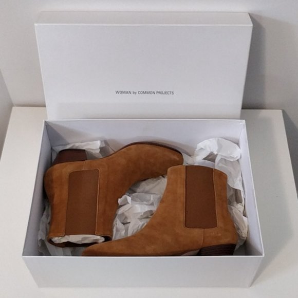 NWT Woman by Common Projects Leather Chelsea Boot, EU37 US6.5 - Picture 10 of 12